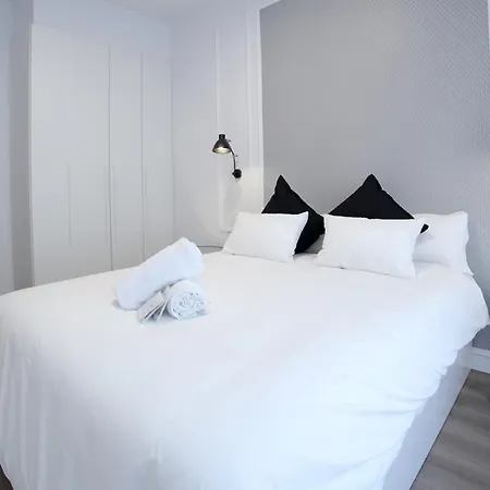 Sansebastianflats Campanillas House Apartament *